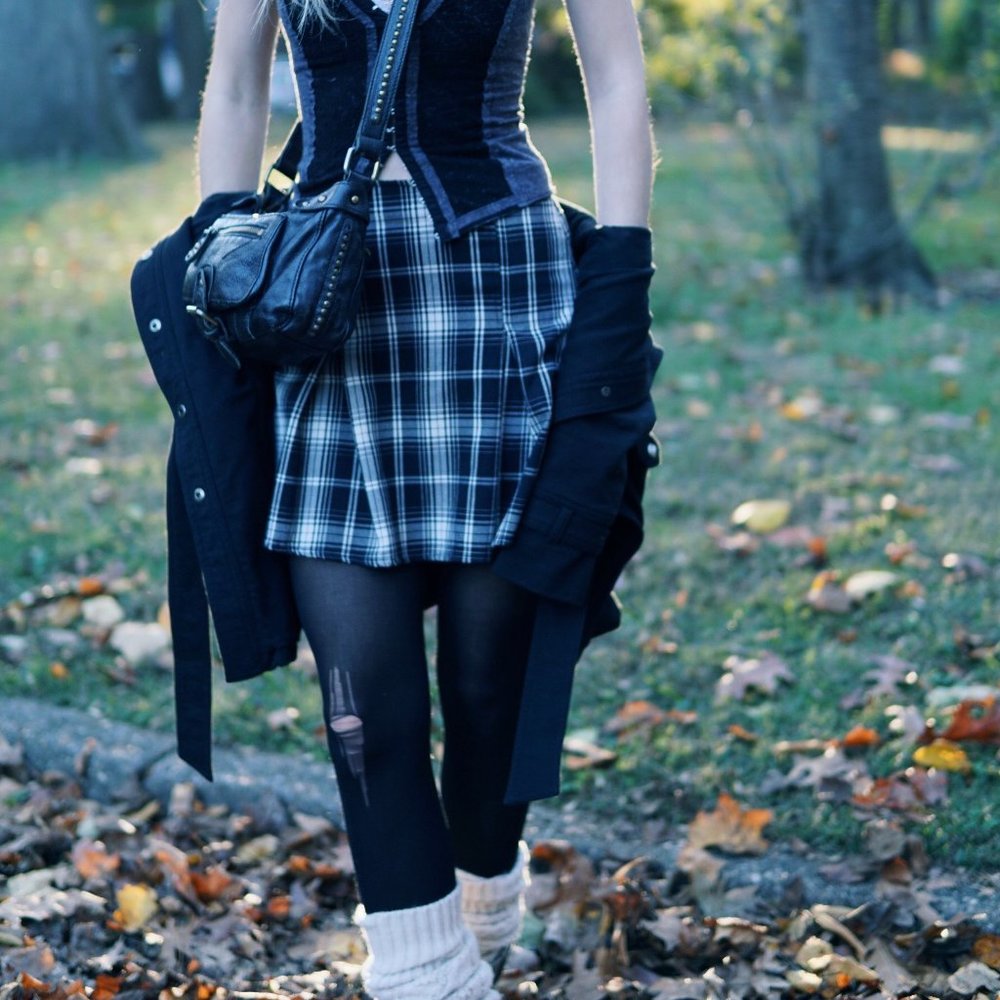 Brandy Melville Black Plaid High Waisted Skirt